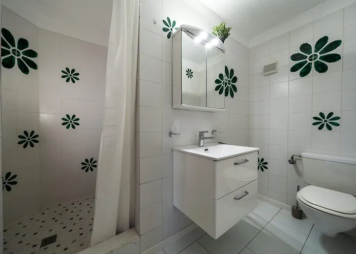 Апартаменты Alpine View With Balcony Near Interlaken Вильдерсвиль