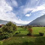 Alpine View With Balcony Near Interlaken Lägenhet Wilderswil