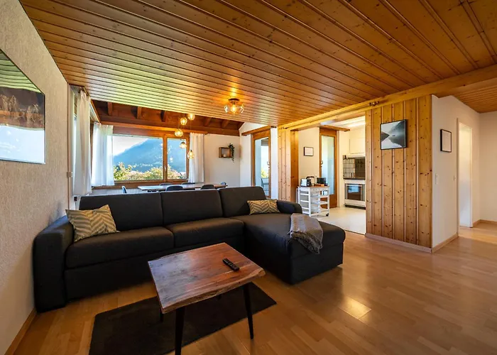 Alpine View With Balcony Near Interlaken דירה
